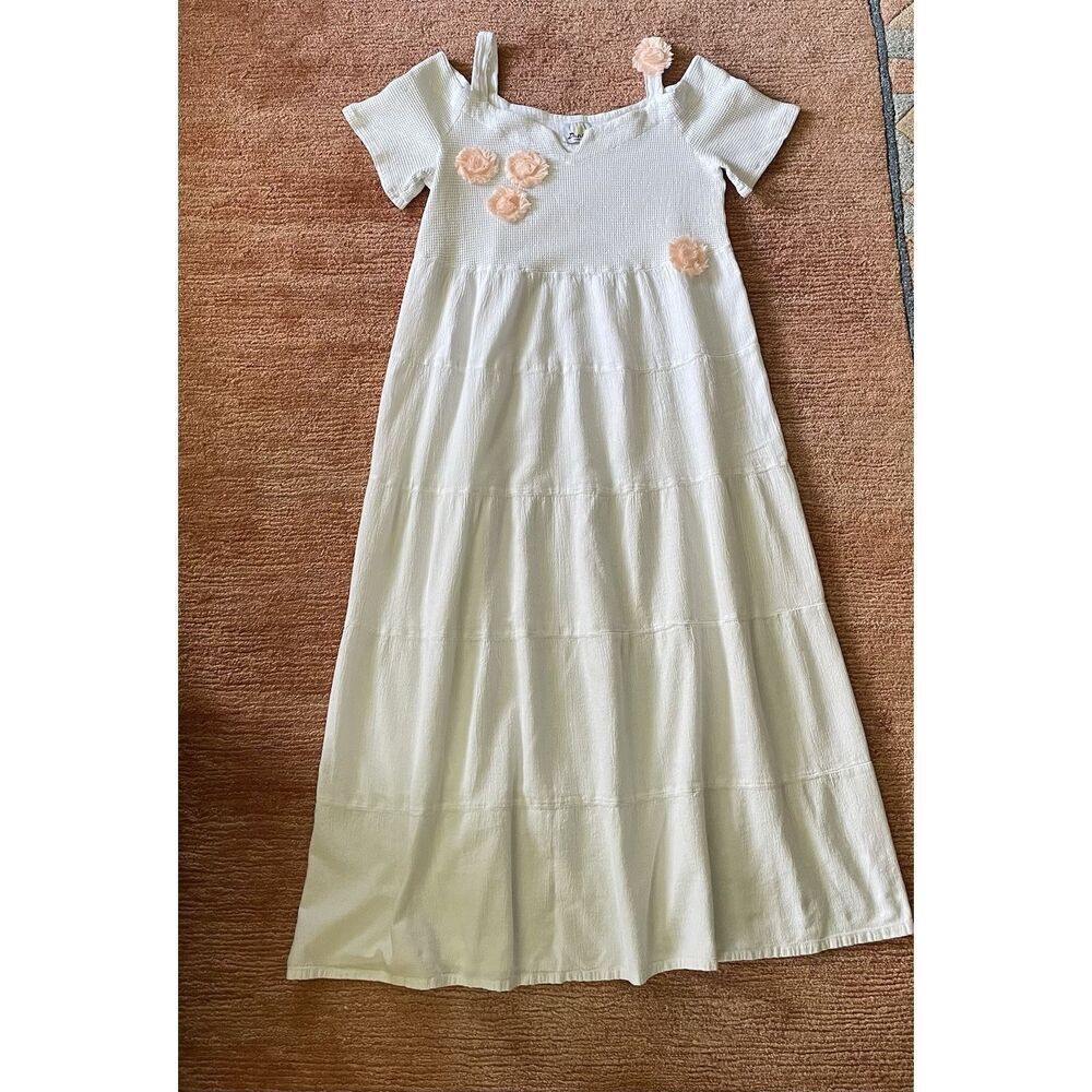 Dunes White Cold Shoulder Maxi Dress Peach Flower Appliqué Lined Size M